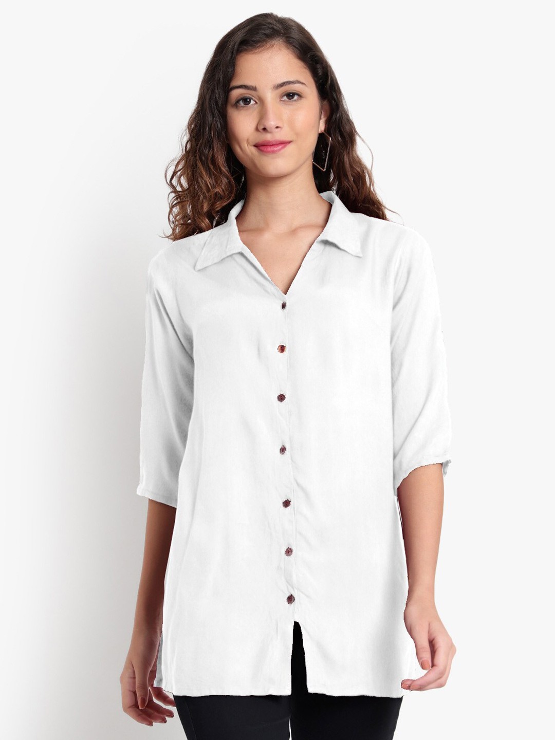 

Indietoga Women Plus Size White Solid Classic Casual Shirt