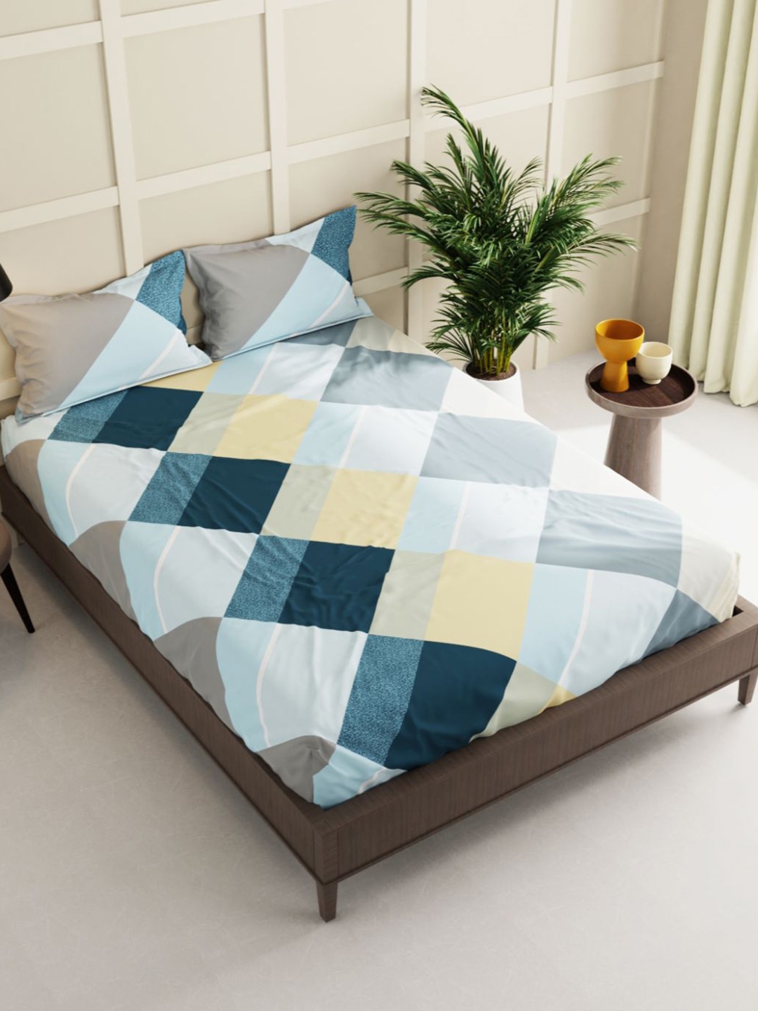 

BIANCA Blue & Teal Geometric Printed 150 TC King Bedsheet with 2 Pillow Covers