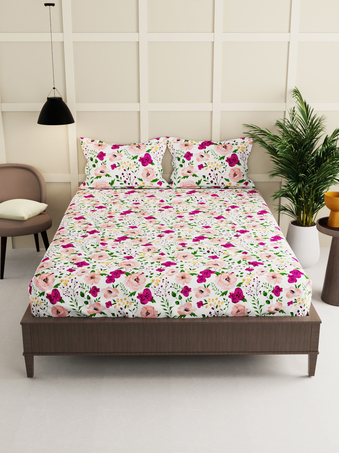 

BIANCA White & Pink Floral 150 TC King Bedsheet with 2 Pillow Covers