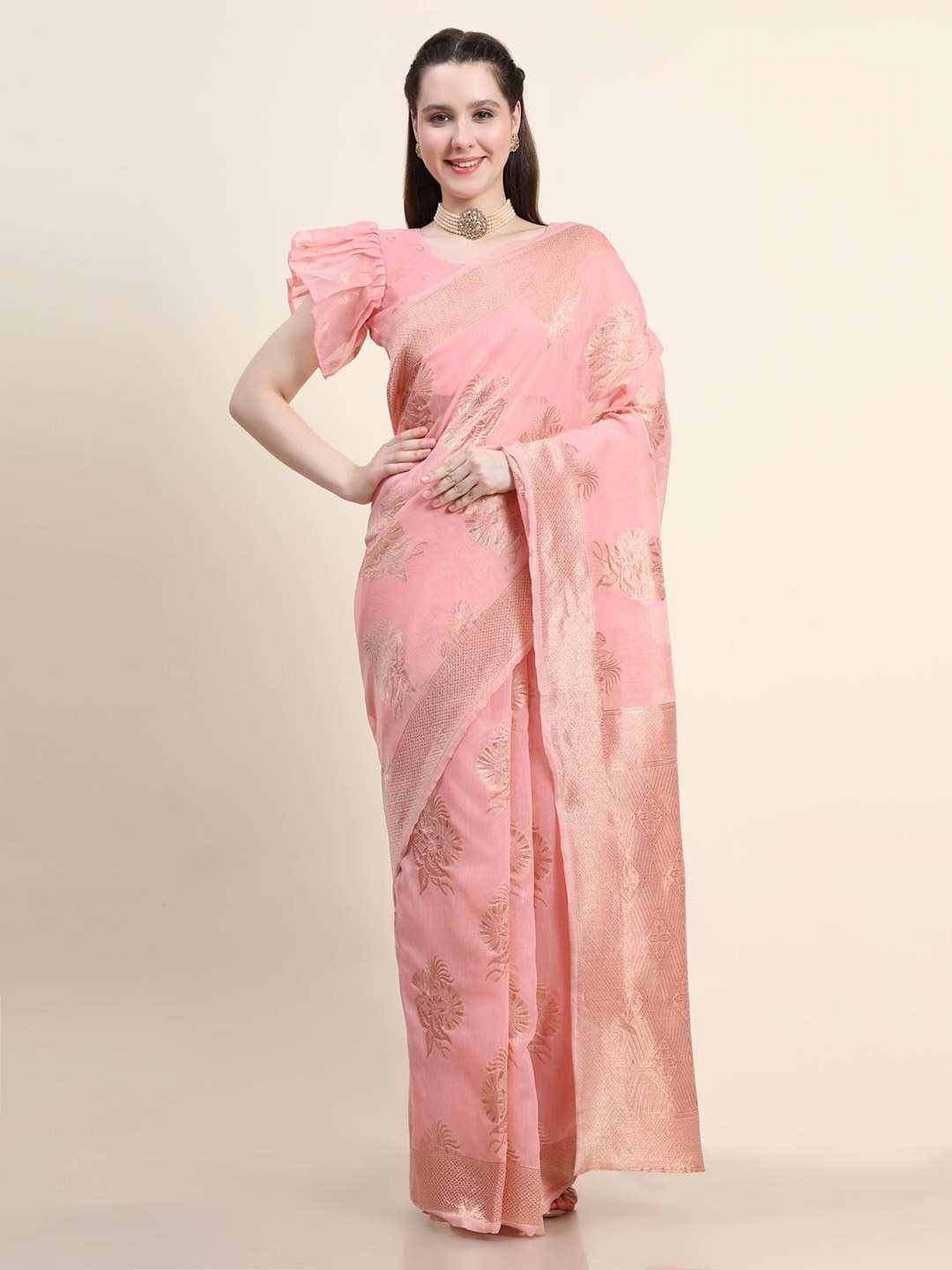 

AVANSHEE Pink & Gold-Toned Floral Zari Linen Blend Saree