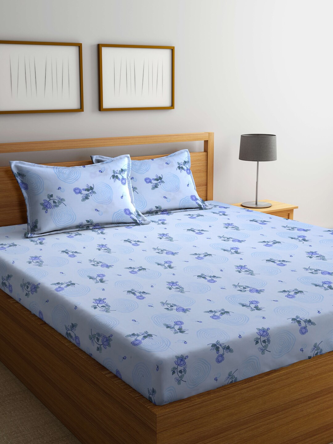 

BOMBAY DYEING Blue & Green Floral Printed 160 TC Cotton King Bedsheet with 2 Pillow Covers