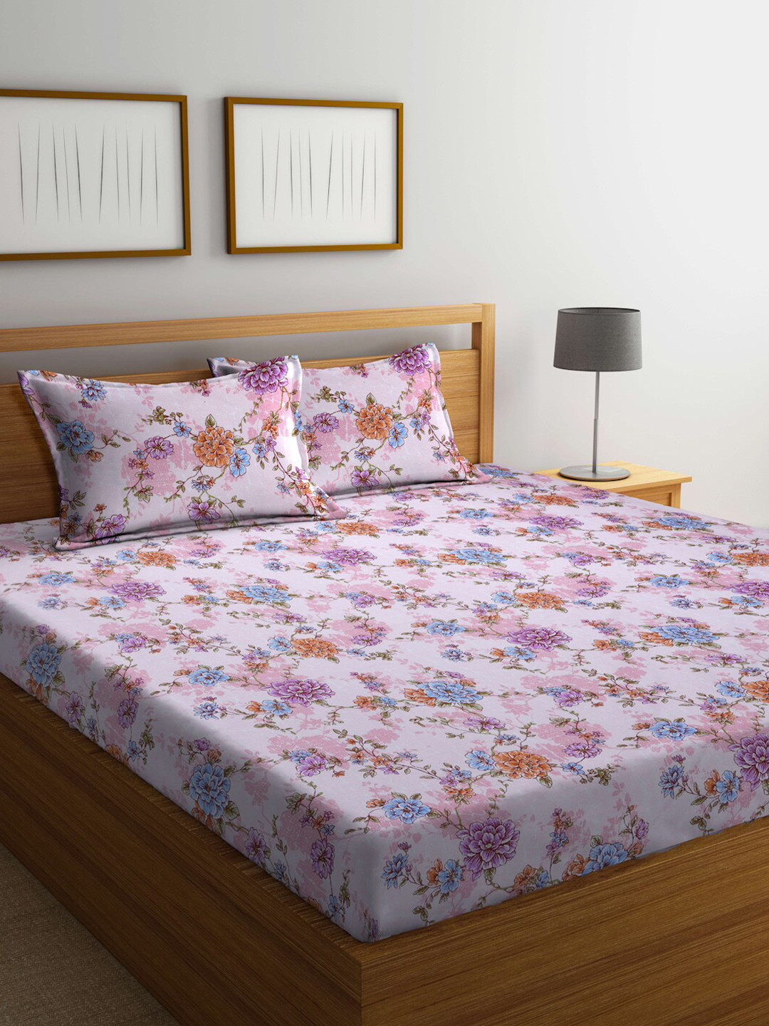 

BOMBAY DYEING White & Pink Floral 160 TC Queen Cotton Bedsheet with 2 Pillow Covers