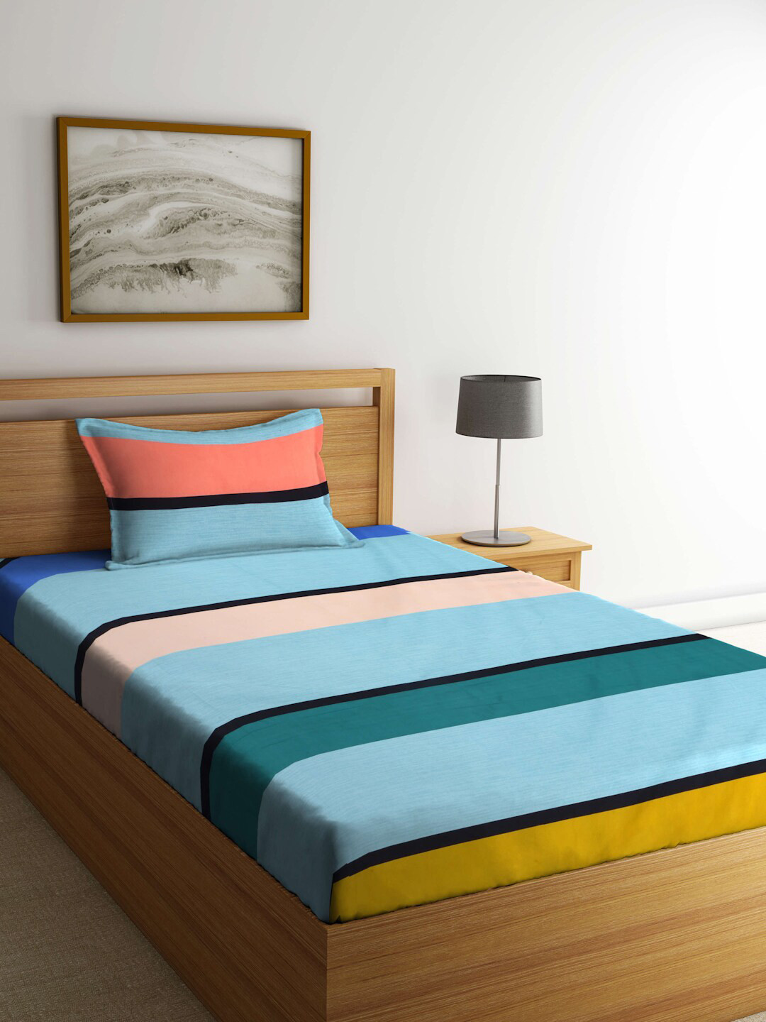 

ROMEE Geometric 186 TC Microfiber Queen Bedsheet with 2 Pillow Covers, Blue