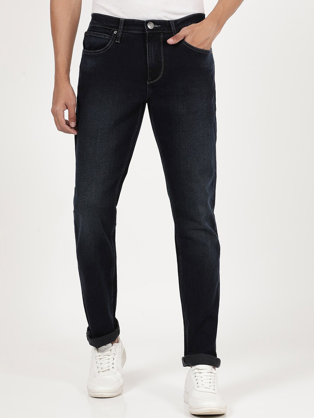 

Lee Men Slim Fit Low Distress Light Fade Jeans, Blue