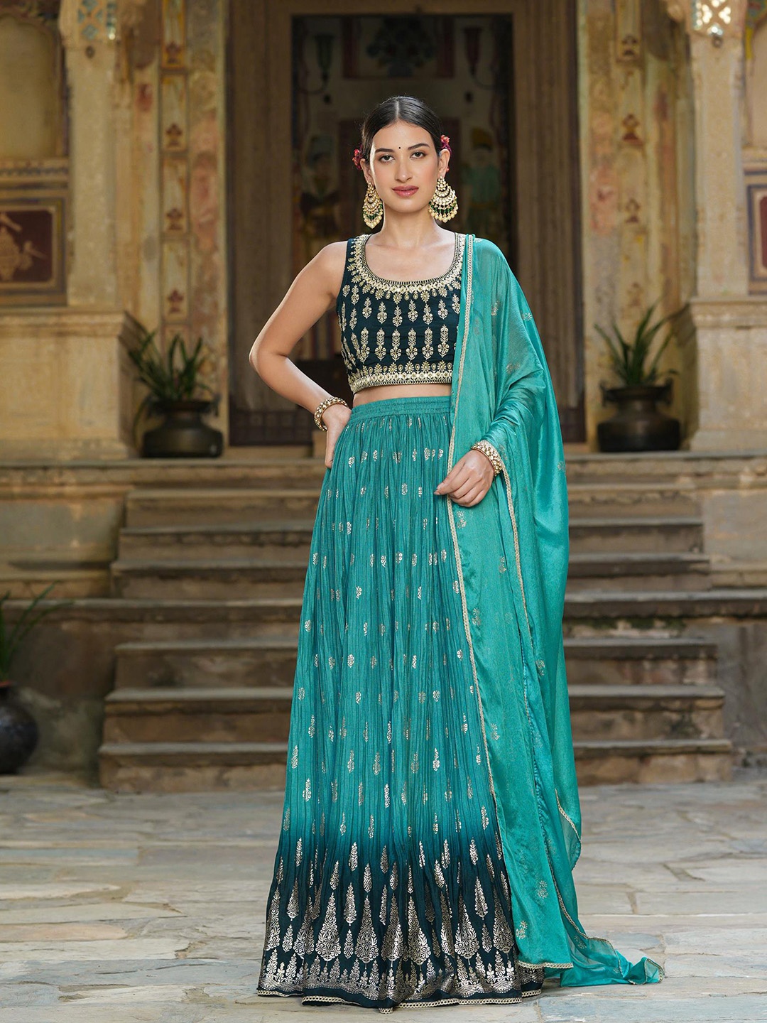 

SCAKHI Green & Gold-Toned Embroidered Foil Print Lehenga Choli With Dupatta