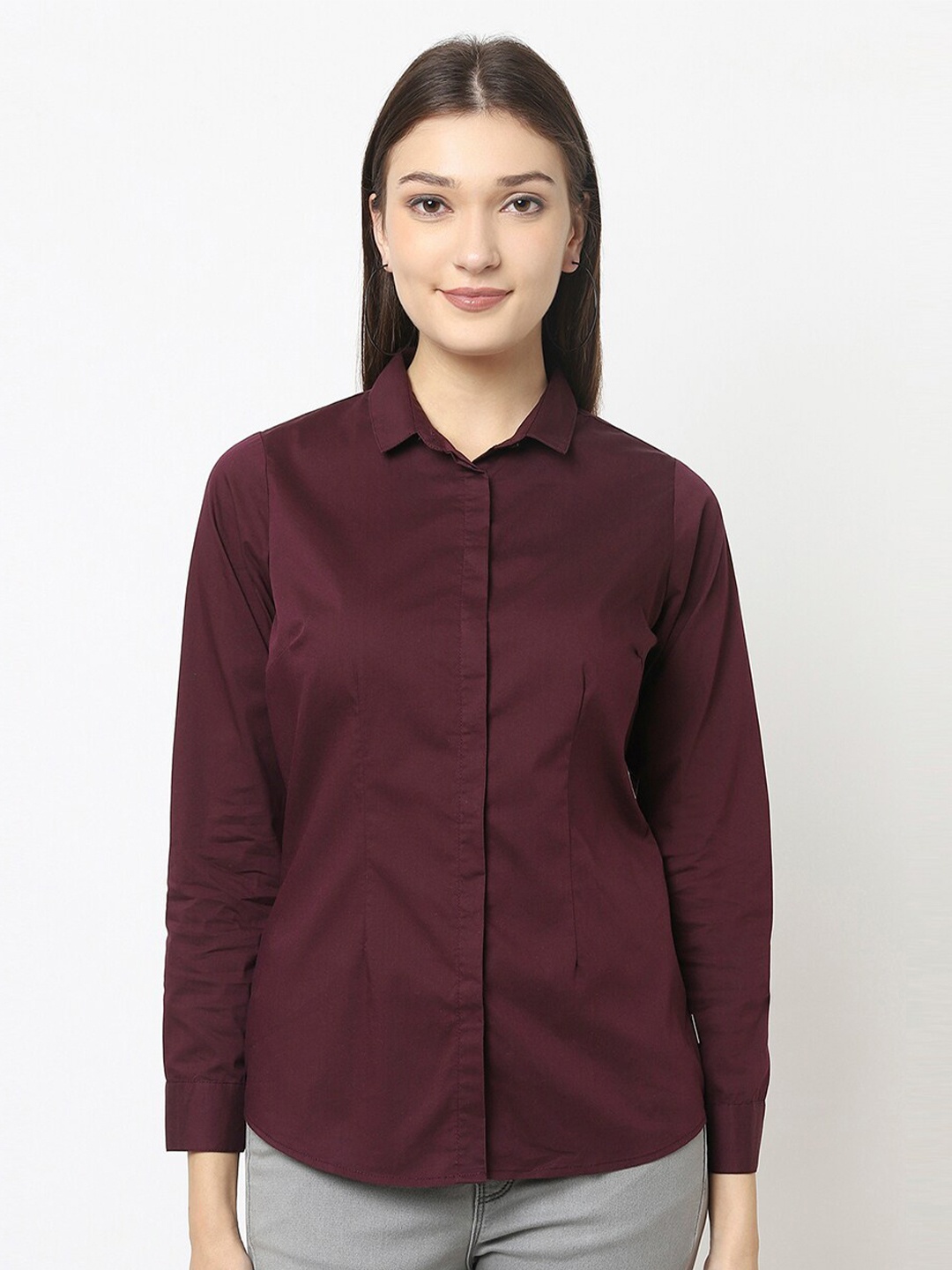 

Crimsoune Club Women Maroon Slim Fit Printed Casual Shirt