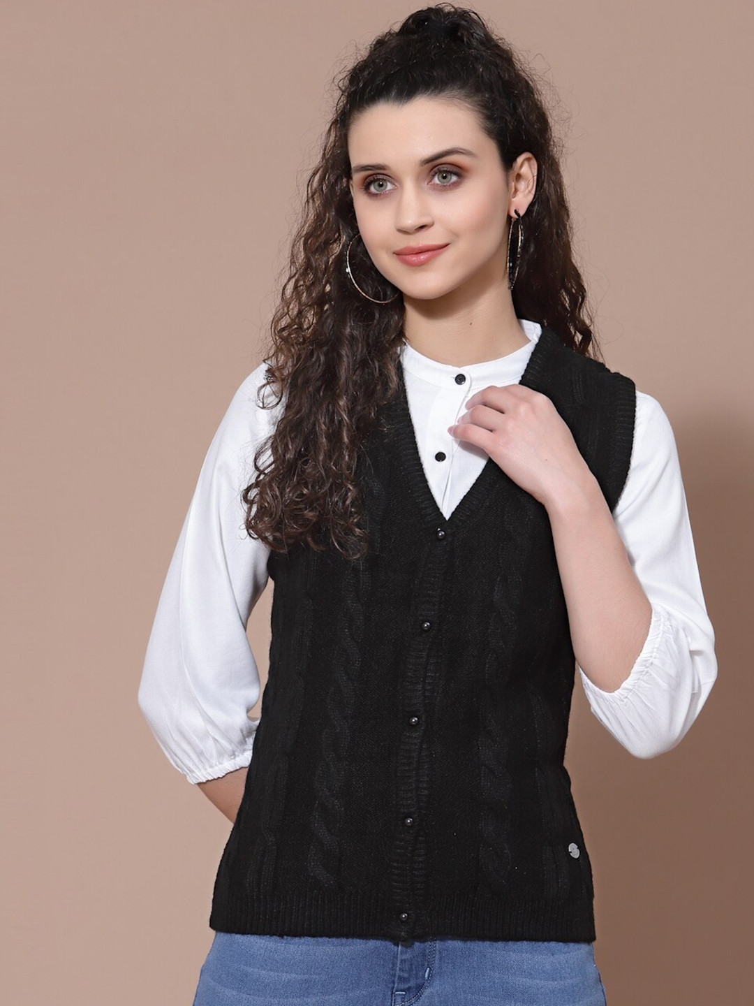

Wool Trees Women Black Cable Knit Acrylic Cardigan