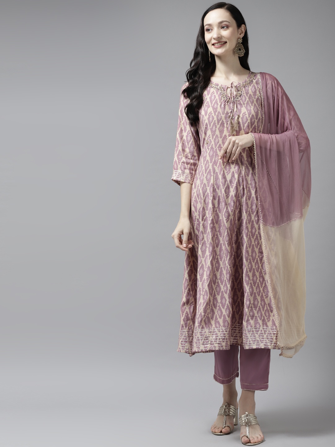 

Yufta Women Purple Printed Beads & Stones Kurta With Trousers & With Dupatta