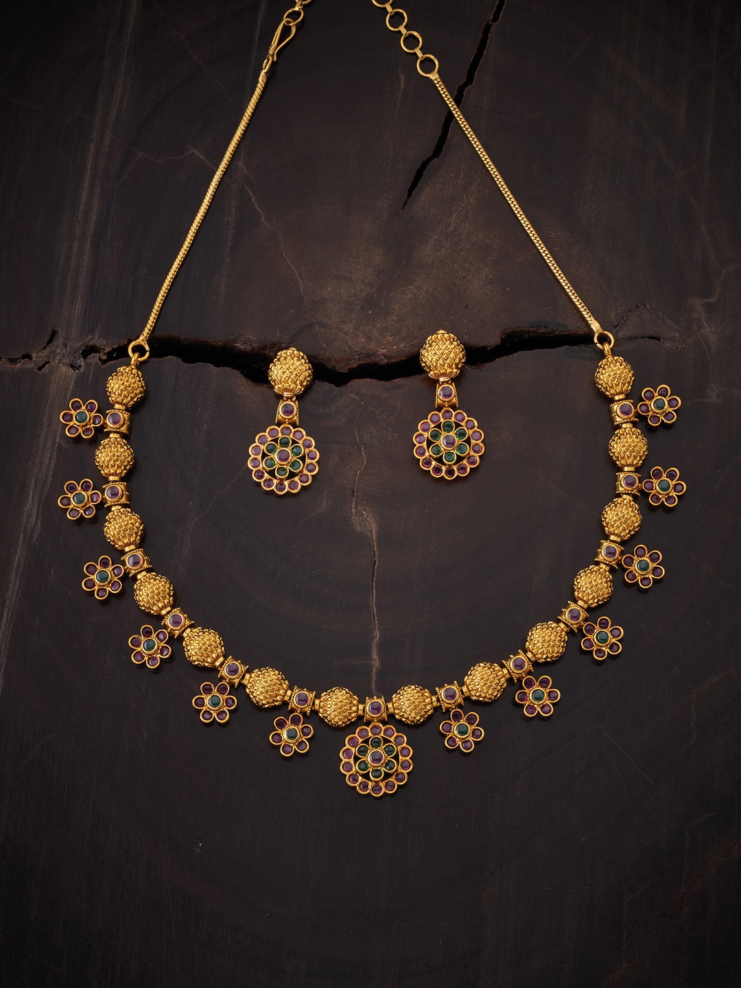 

Kushal's Fashion Jewellery Red & Green Artificial Stones-Studded Jewellery Set