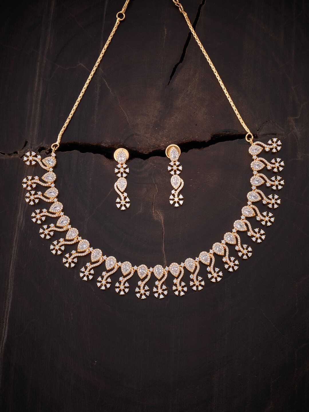 

Kushal's Fashion Jewellery Gold-Plated White Cubic Zirconia-Studded Jewellery Set
