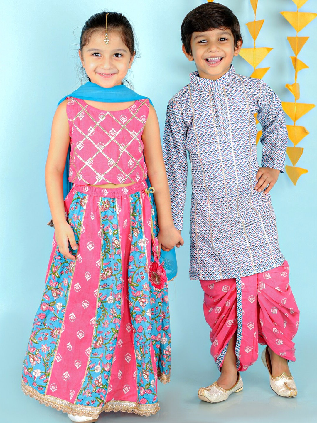 

KID1 Boys Blue Printed Pure Cotton Kurta with Dhoti Pants