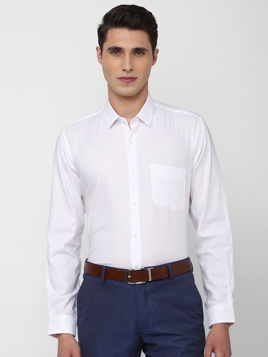 

Peter England Men White Pure Cotton Formal Shirt