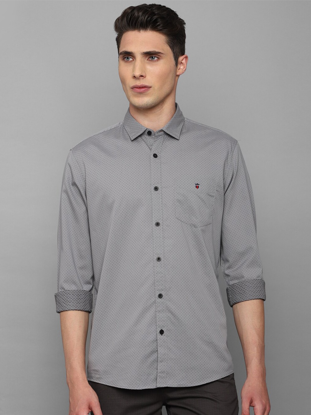 

Louis Philippe Sport Men Grey Slim Fit Printed Casual Cotton Shirt