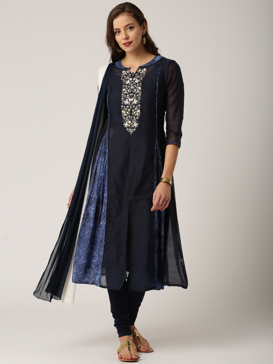 

IMARA Women Navy Blue & Self Design Kurta with Churidar & Dupatta