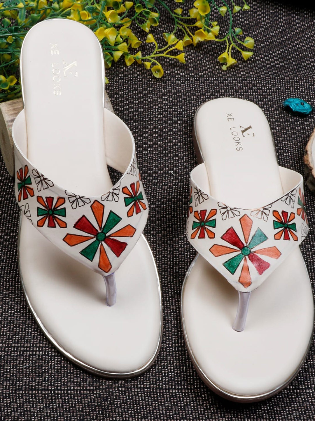 

XE Looks Women Cream-Coloured Printed Open Toe Flats