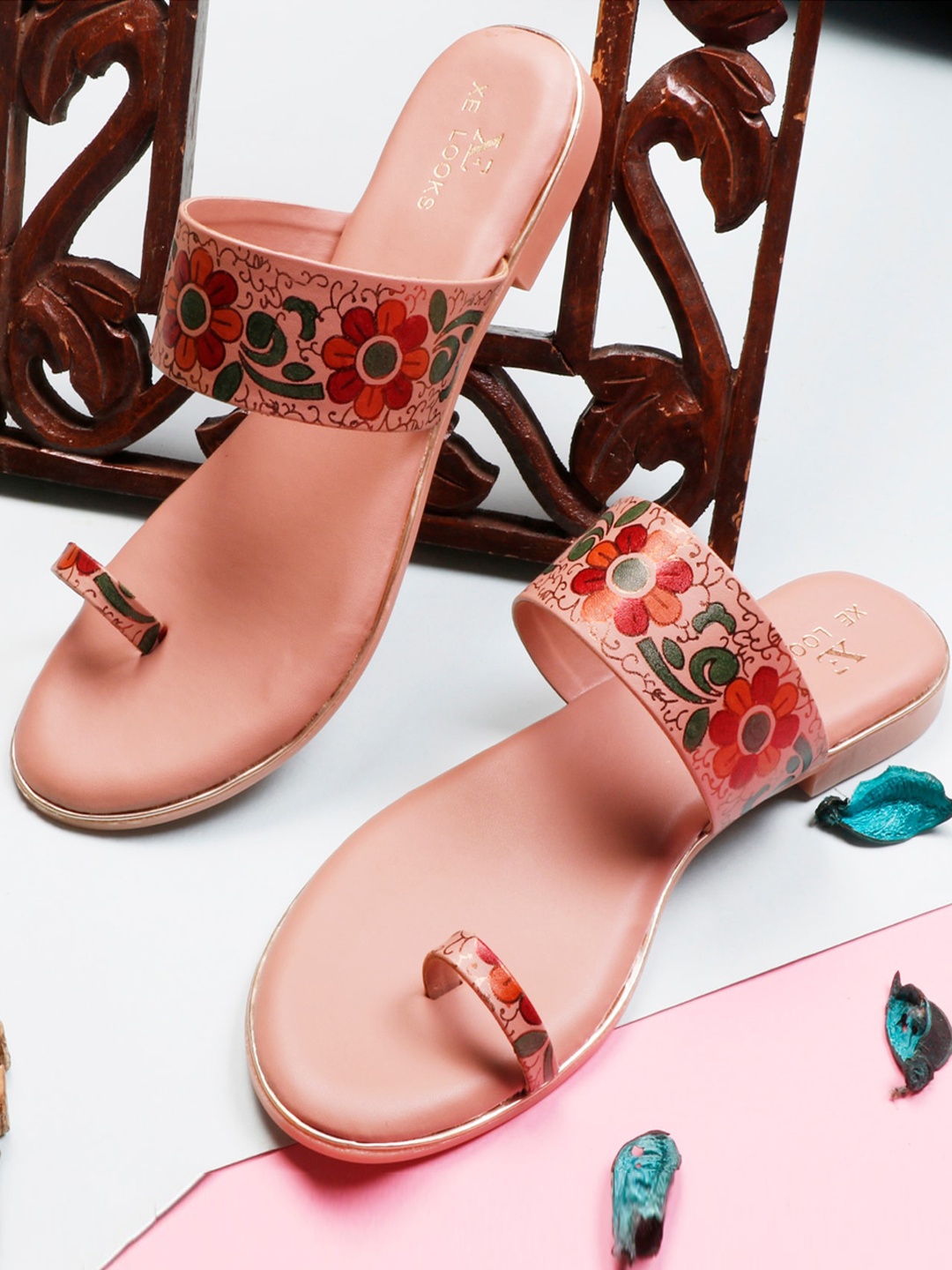 

XE Looks Women Pink Printed One Toe Flats with Bows