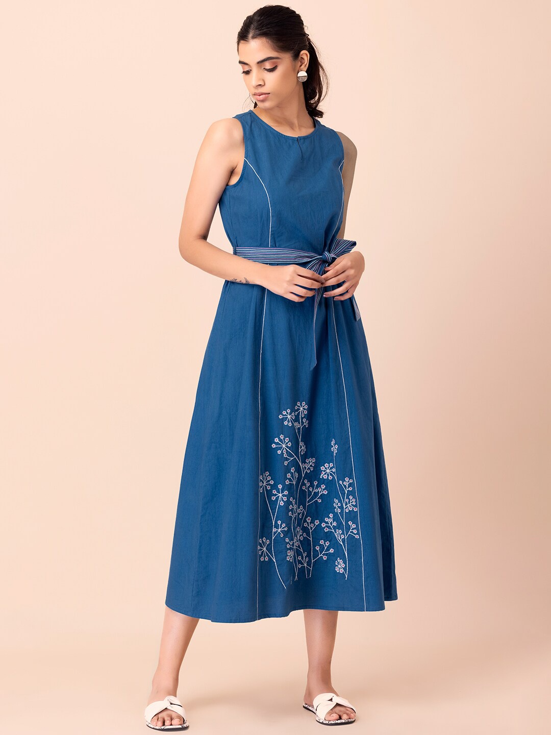 

INDYA Blue & White Cotton Floral Embroidered A-Line Midi Dress