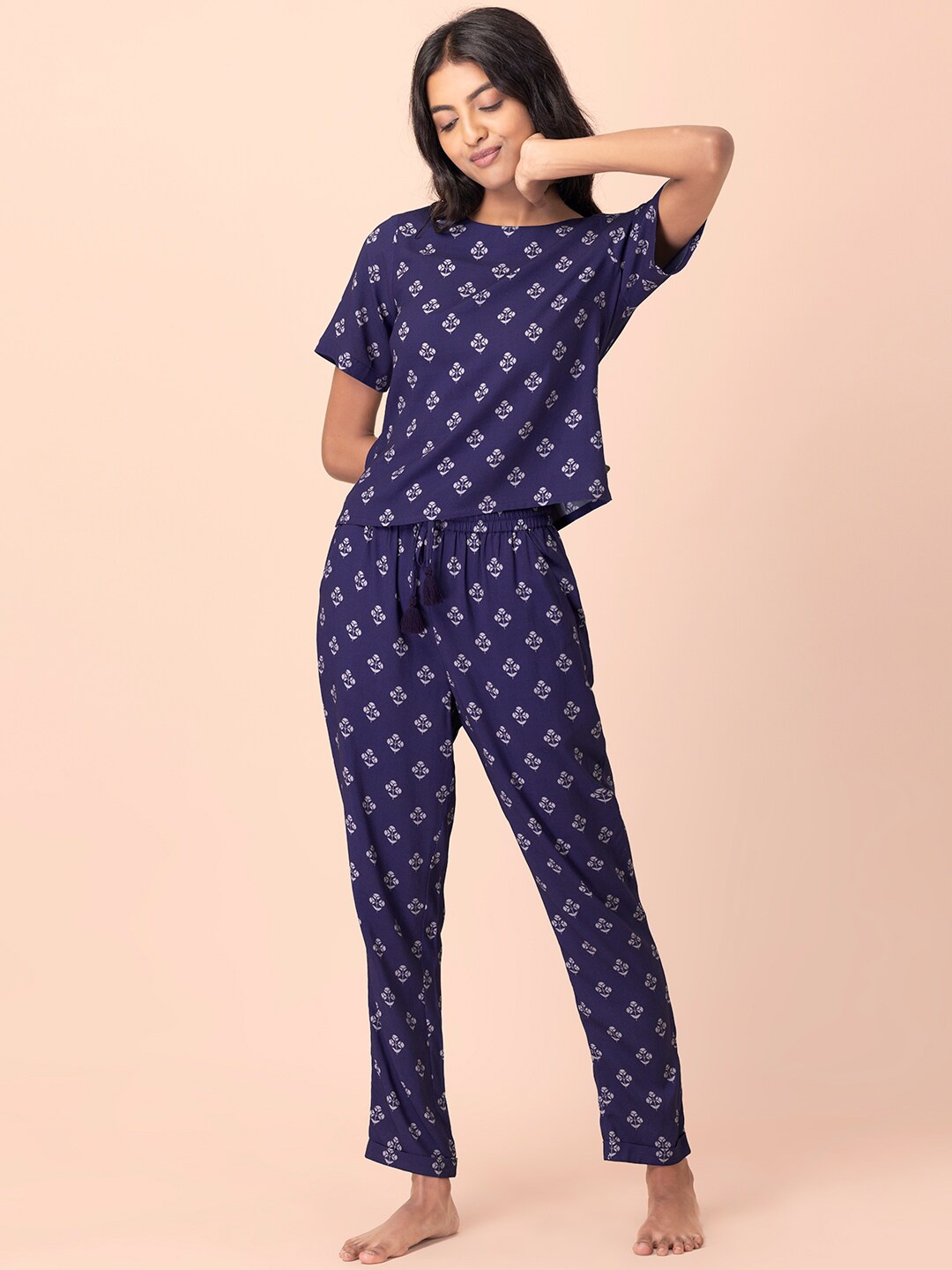

INDYA Women Navy Blue Floral Printed Co-Ords