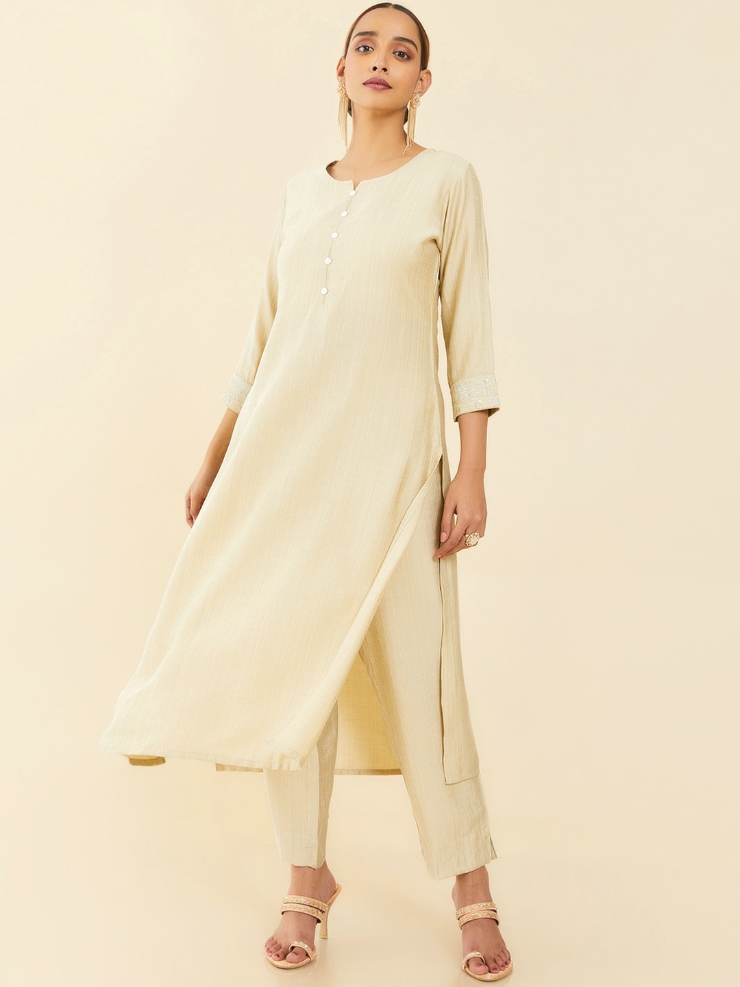 

Soch Women Cream-Coloured Solid Straight Fit Kurta with Trousers