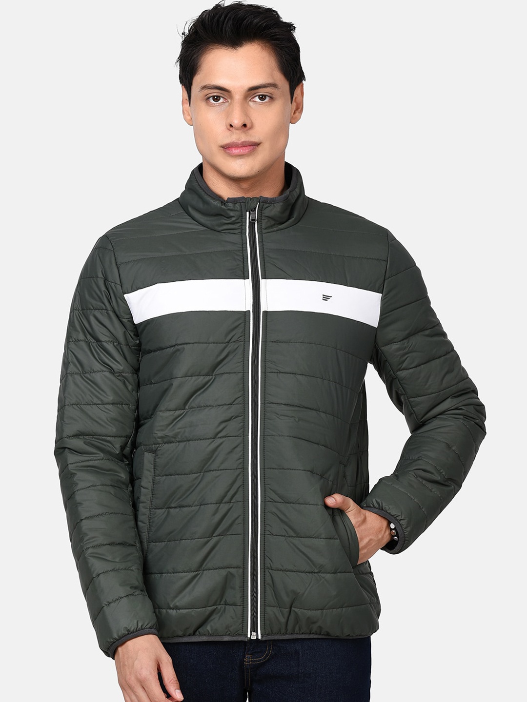 

t-base Men Green Solid Windcheater Puffer Jacket