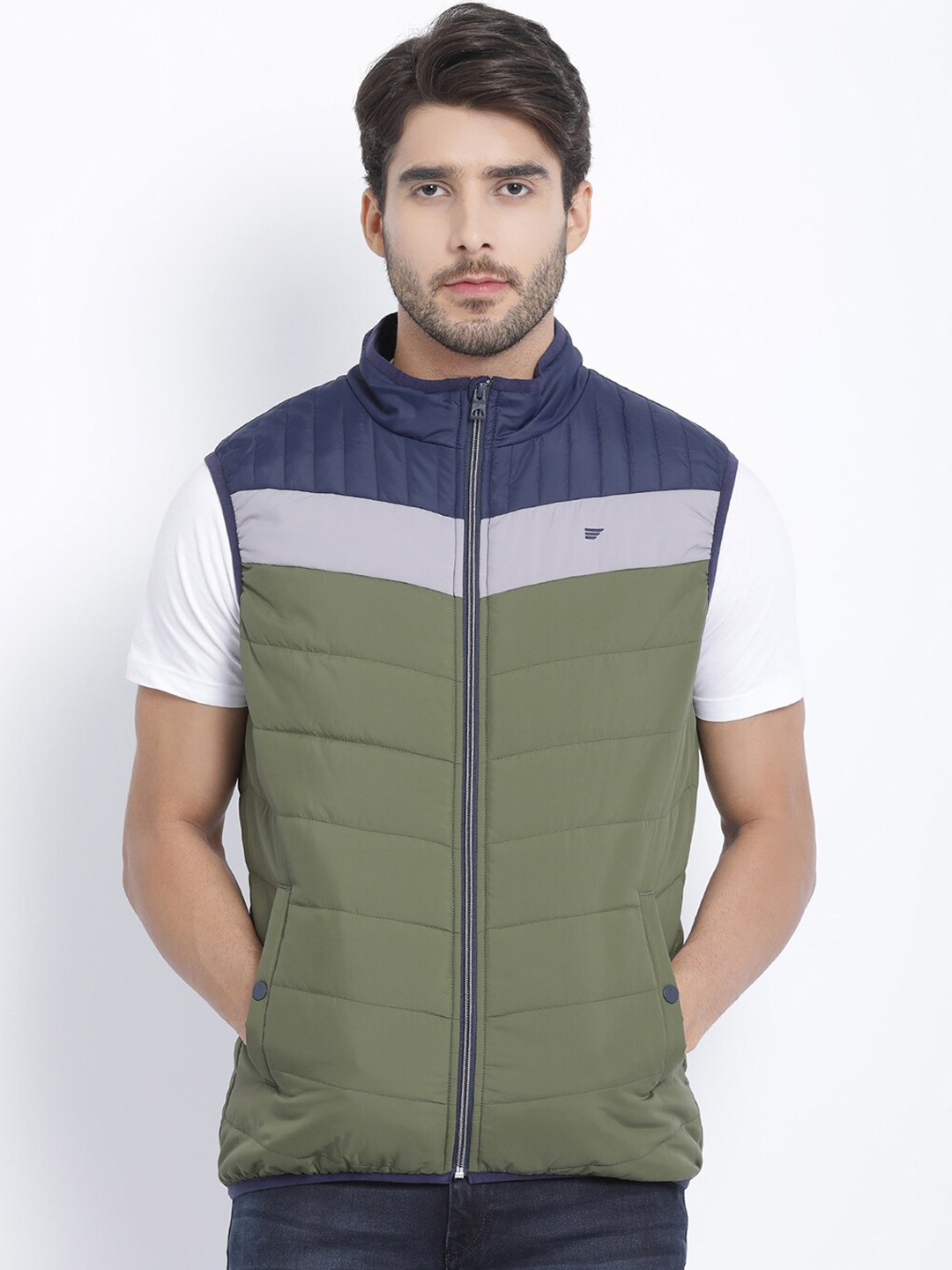 

t-base Men Olive Green Navy Blue Colourblocked Windcheater Puffer Jacket