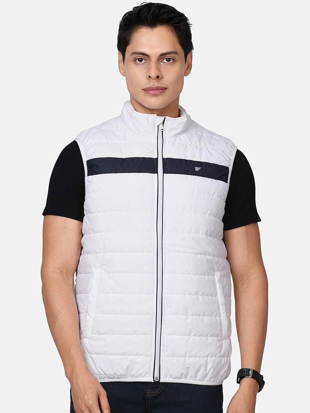 

t-base Men White & Black Colourblocked Windcheater Puffer Jacket