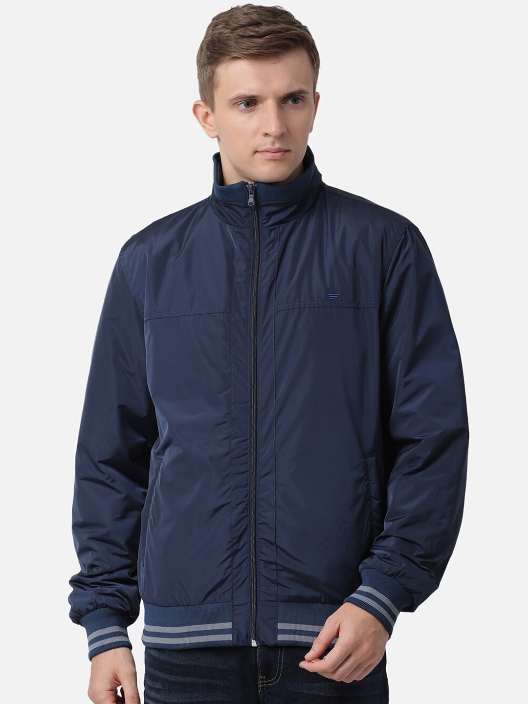 

t-base Men Blue Windcheater Puffer Jacket