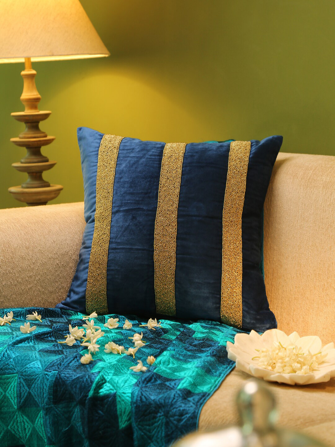

Amoliconcepts Blue & Gold-Toned Embellished Velvet Square Cushion Covers