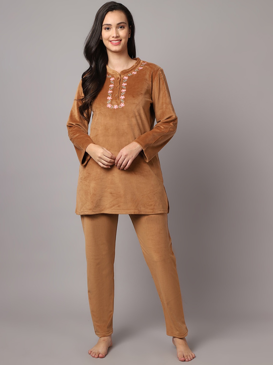 

Kanvin Women Brown Night Suit Sets