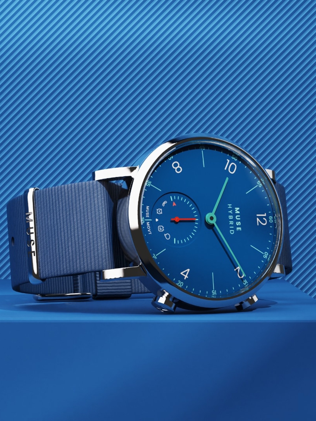 

MUSE Blue Solid Modernist Shiny Hybrid Smartwatch