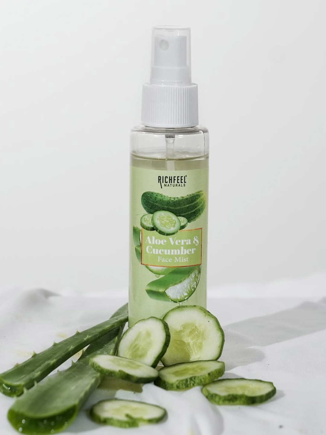 

Richfeel Set Of 3 Transparent Aloe & Cucumber Face Mist 300ml