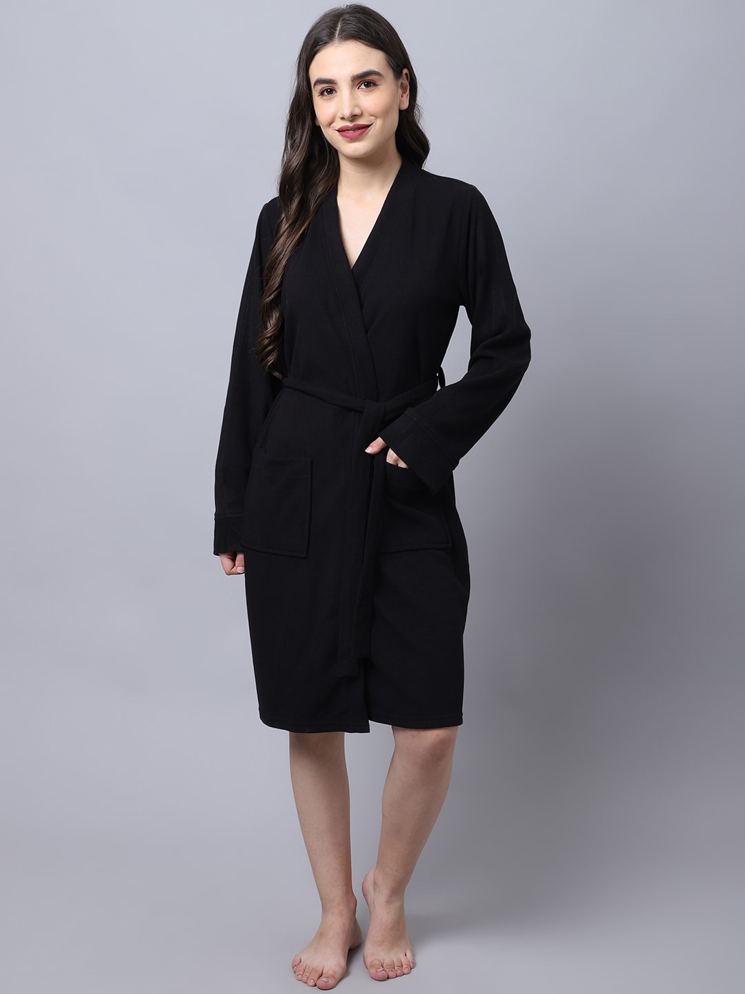 

Kanvin Women Black Solid Bath Robe