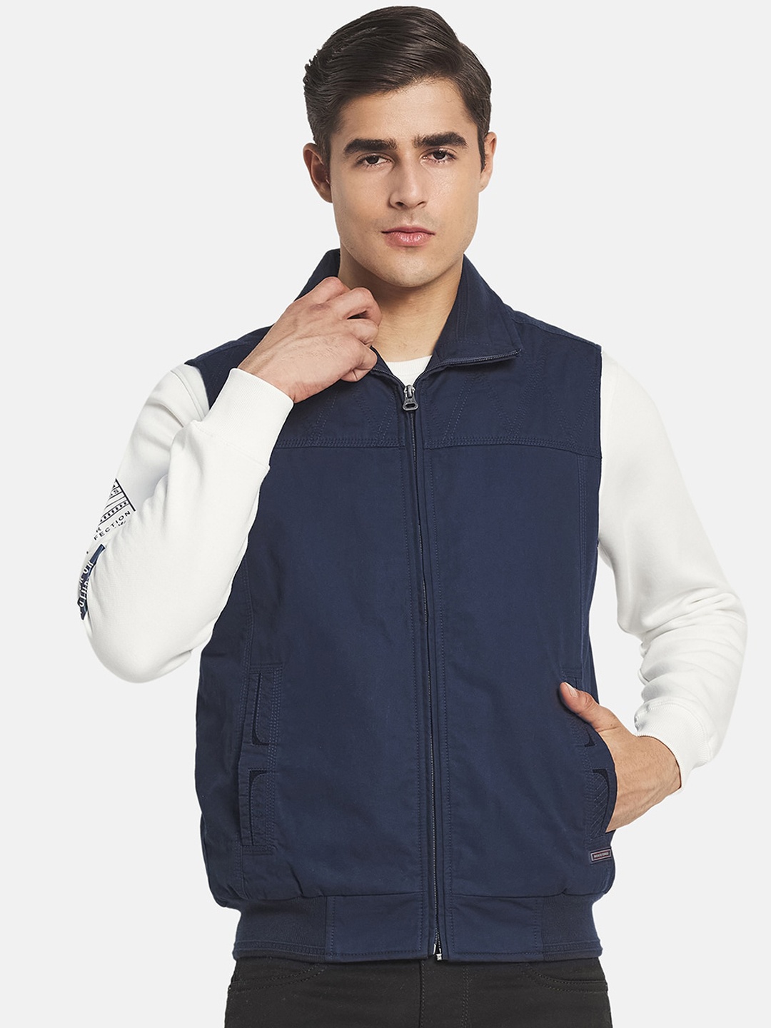 

Monte Carlo Men Blue Solid Sleeveless Bomber Jacket