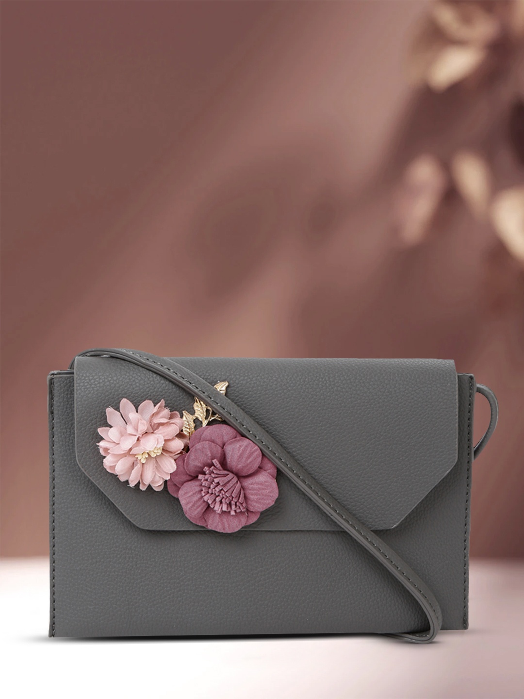 

DressBerry Grey Solid Sling Bag