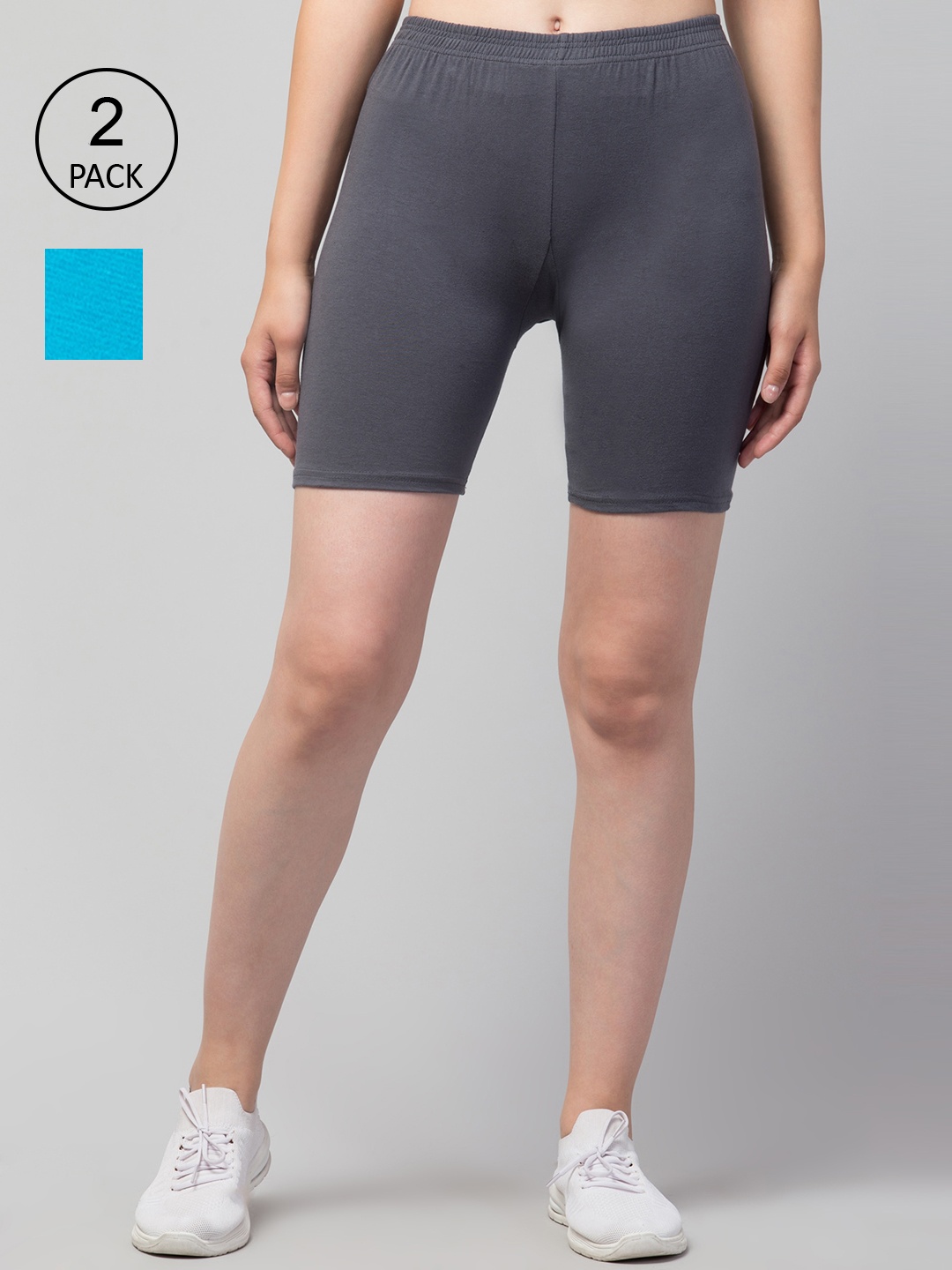 

Apraa & Parma Women Pack Of 2 Slim Fit Sports Shorts, Sea green