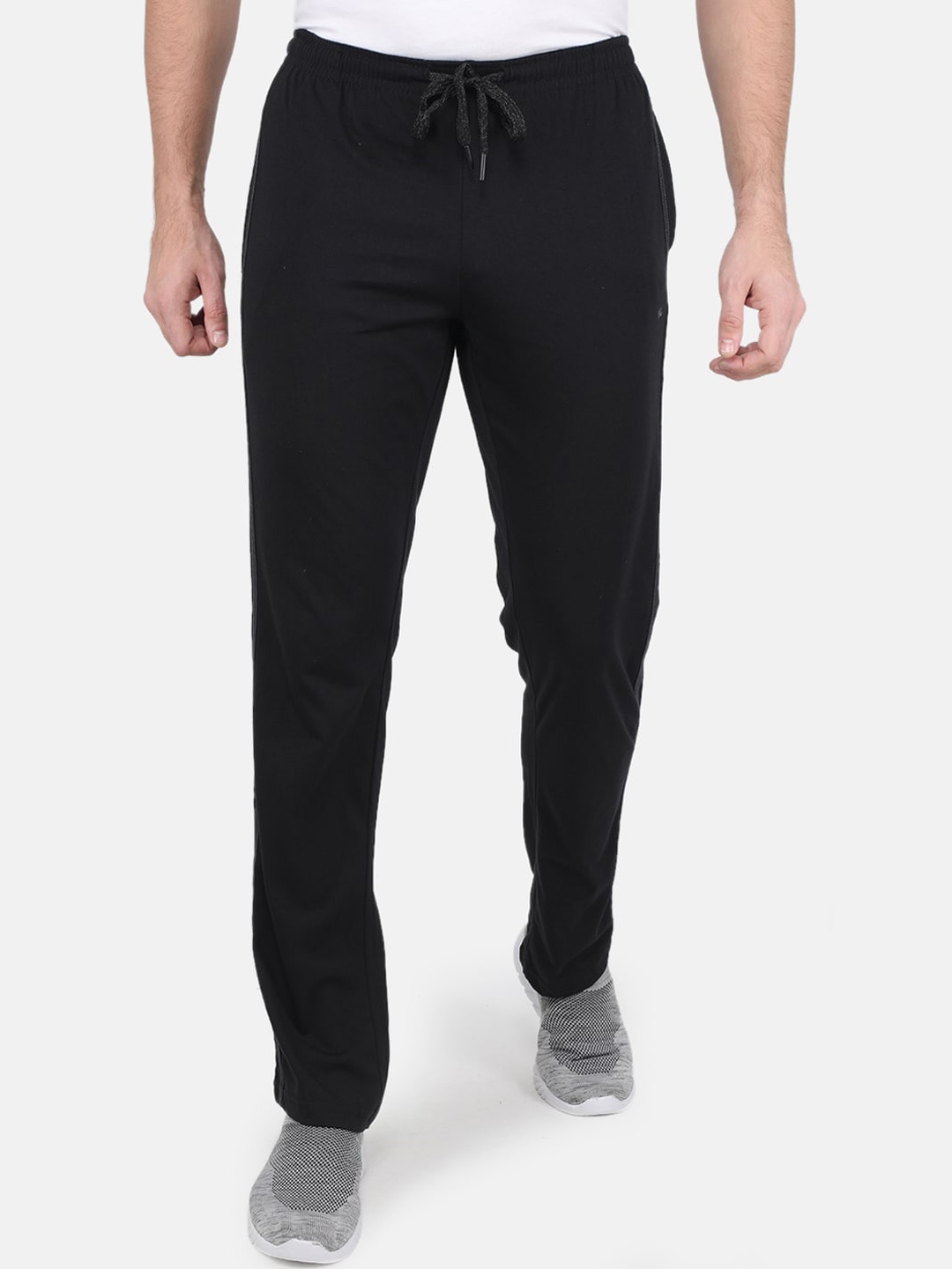 

Monte Carlo Men Black Solid Track Pants