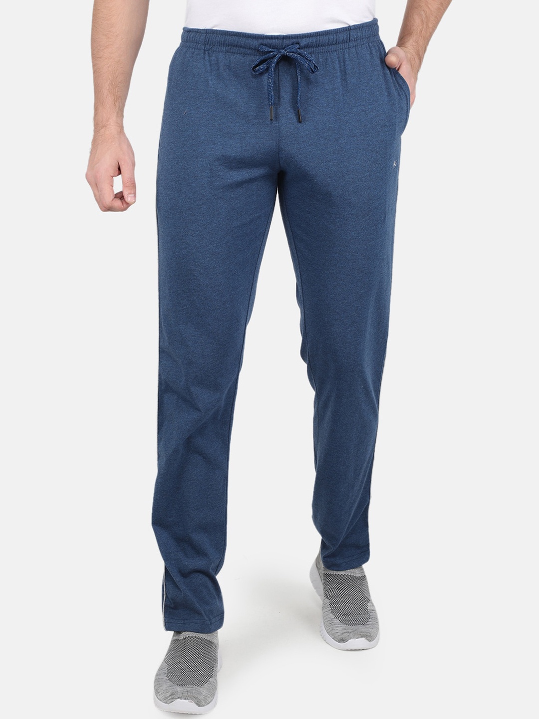 

Monte Carlo Men Blue Solid Track Pants