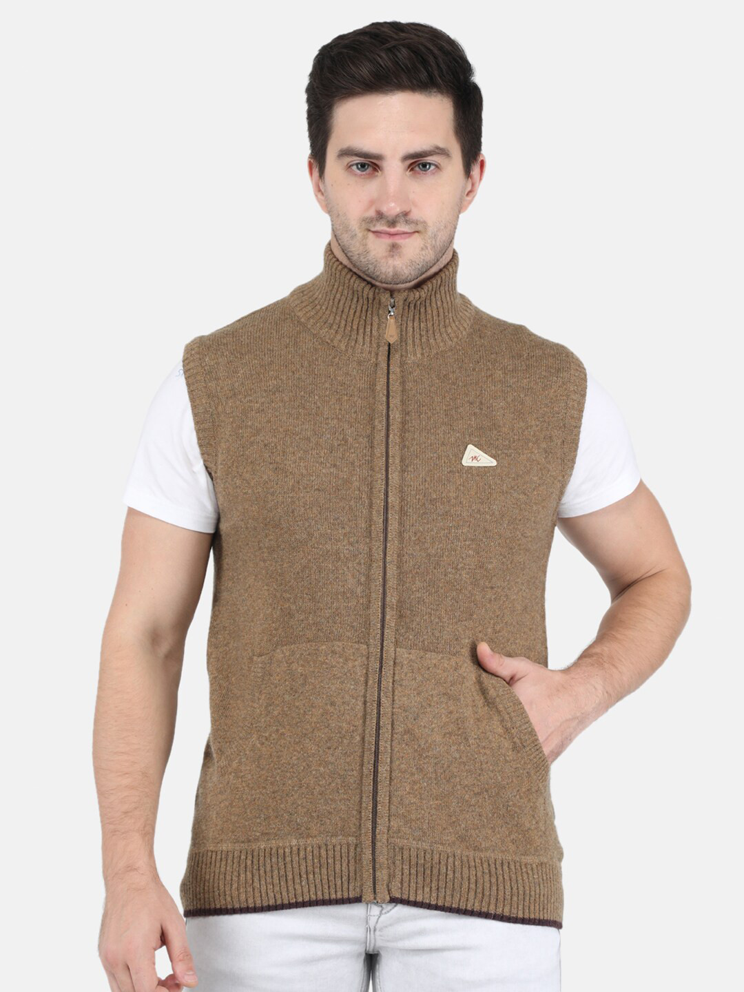 

Monte Carlo Men Solid Sweater Vest, Brown
