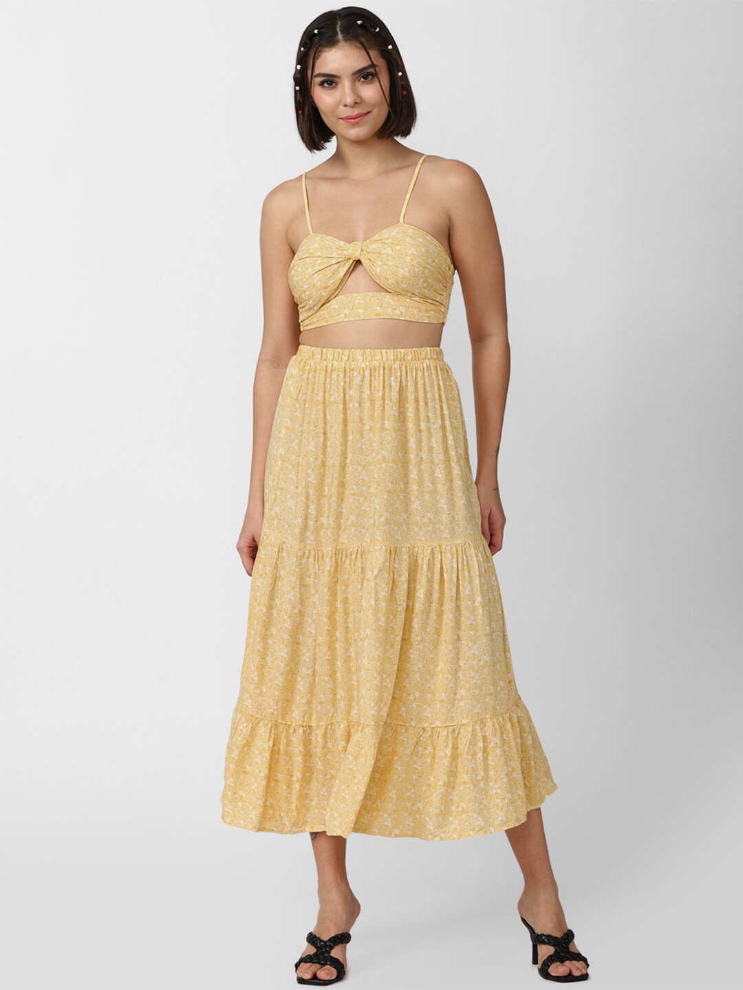 

FOREVER 21 Women Yellow Abstract Printed Top with Skirt Co-Ords Set