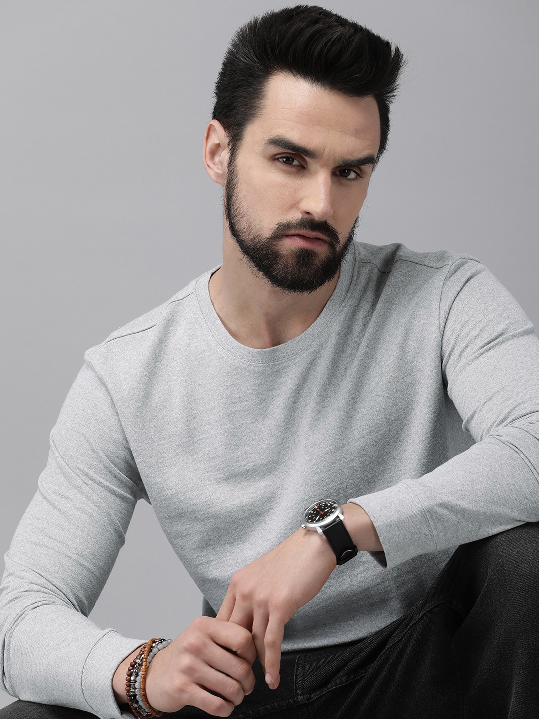 

Roadster Men Grey Melange Solid Sweatshirt
