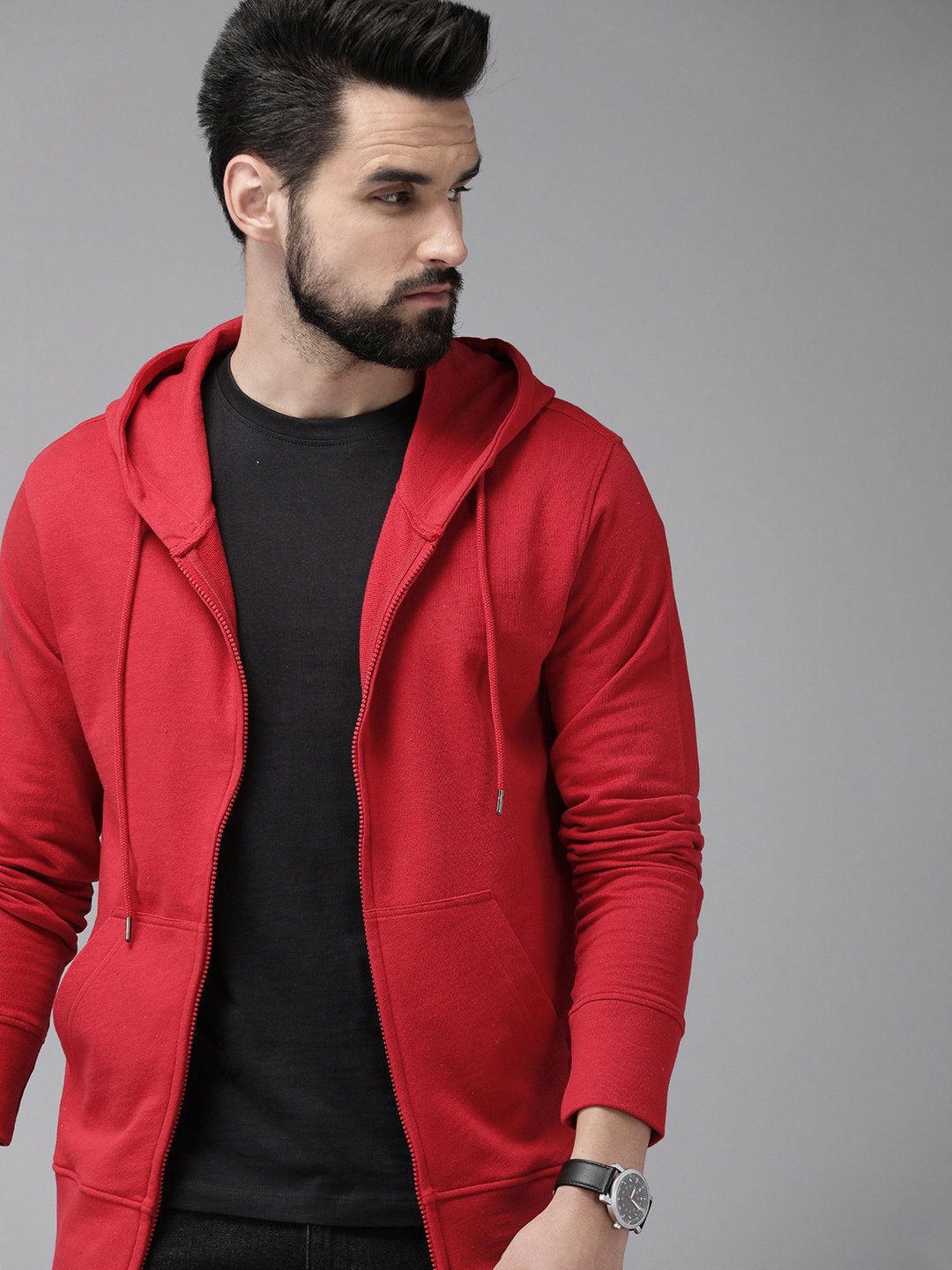 

Roadster Men Red Solid Hooded Sweatshirt