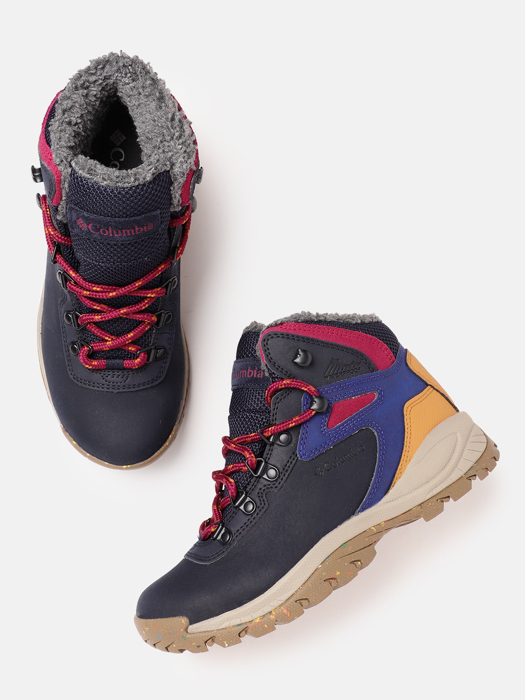 

Columbia Women Newton Ridge Plus Omni Heat Trekking Shoes, Blue