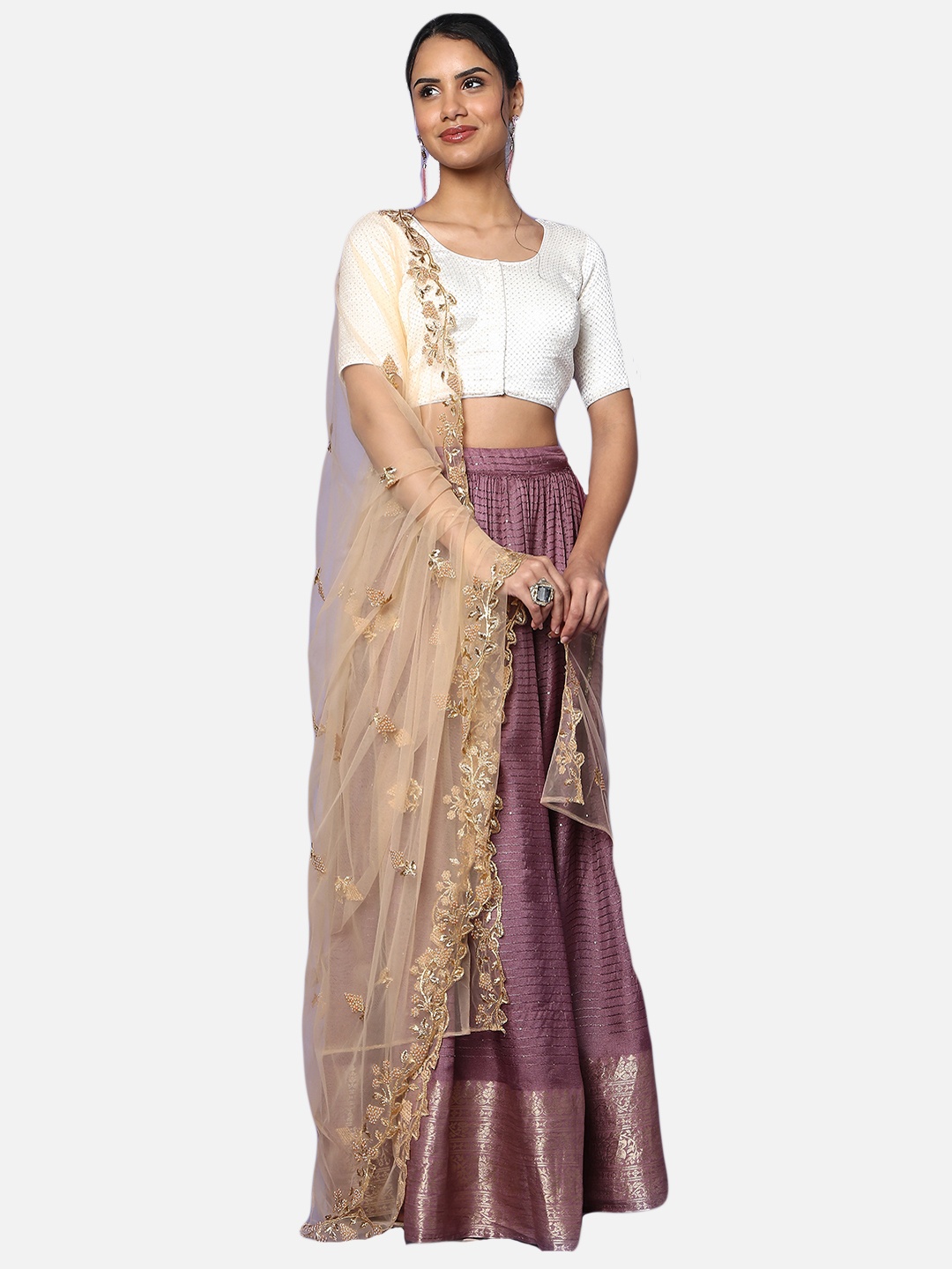 

SALWAR STUDIO Gold-Toned Embroidered Dupatta with Thread Work