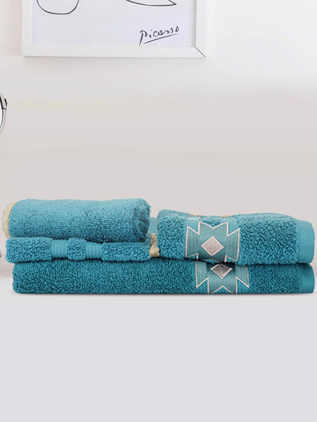 

LUSH & BEYOND Set Of 4 Turquoise Blue Solid 500 GSM Pure Cotton Towel Set