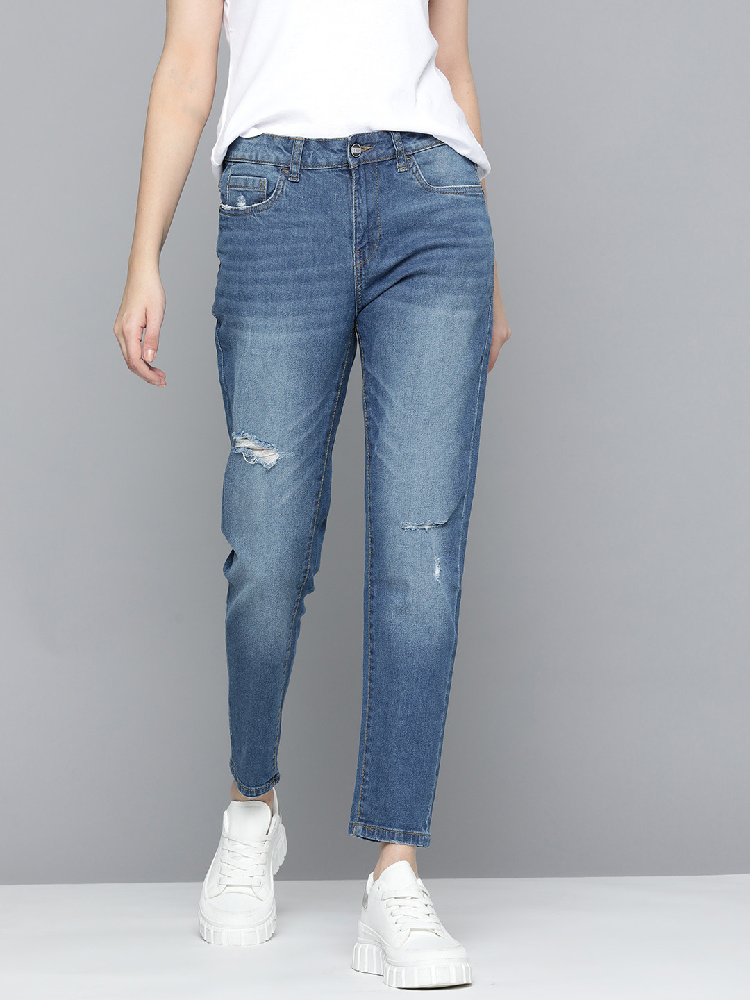 

Mast & Harbour Women Skinny Fit Low Distress Light Fade Stretchable Jeans, Blue