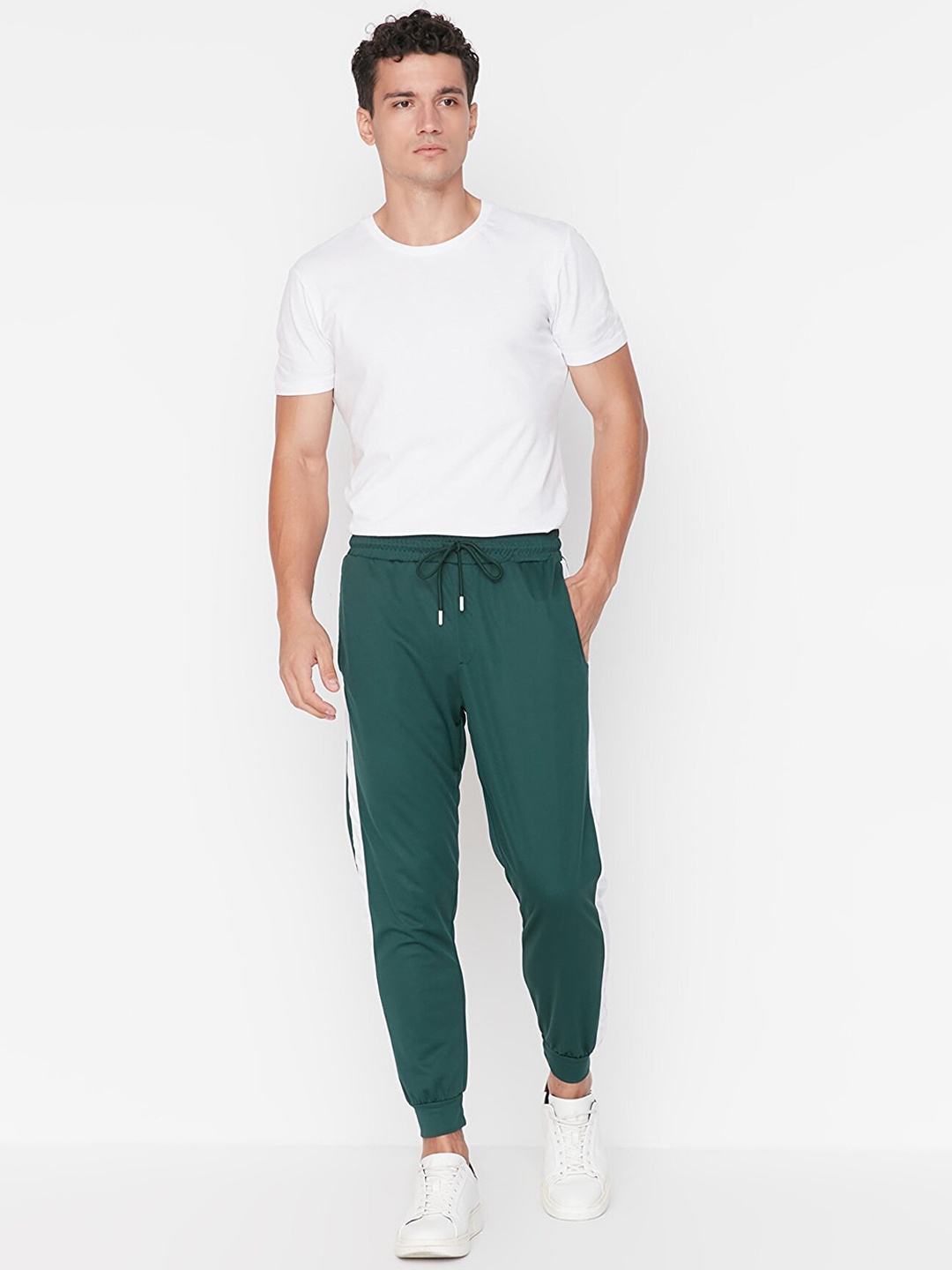 

Trendyol Men Joggers Trousers, Green