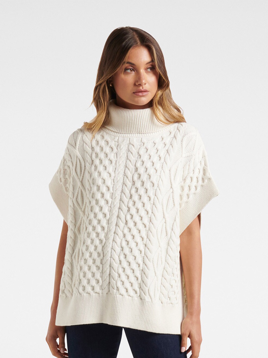 

Forever New Women Cream-Coloured Cable Knit Sweater Vest