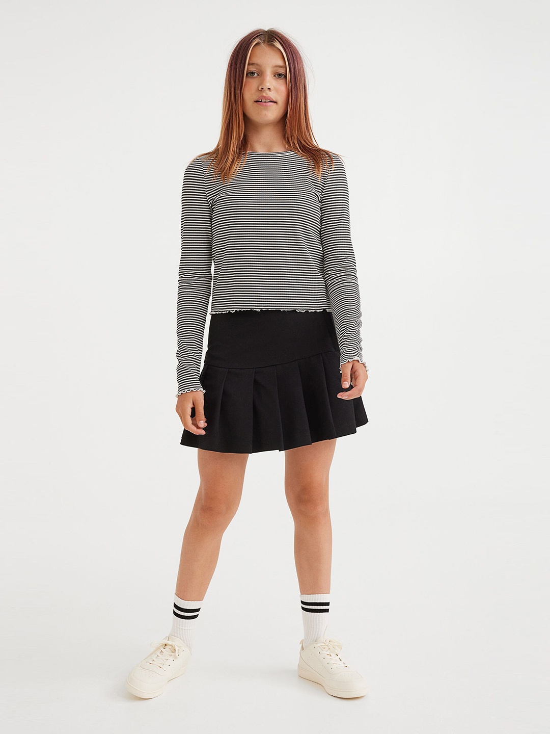 

H&M Girls Round Neck Striped Top, Black