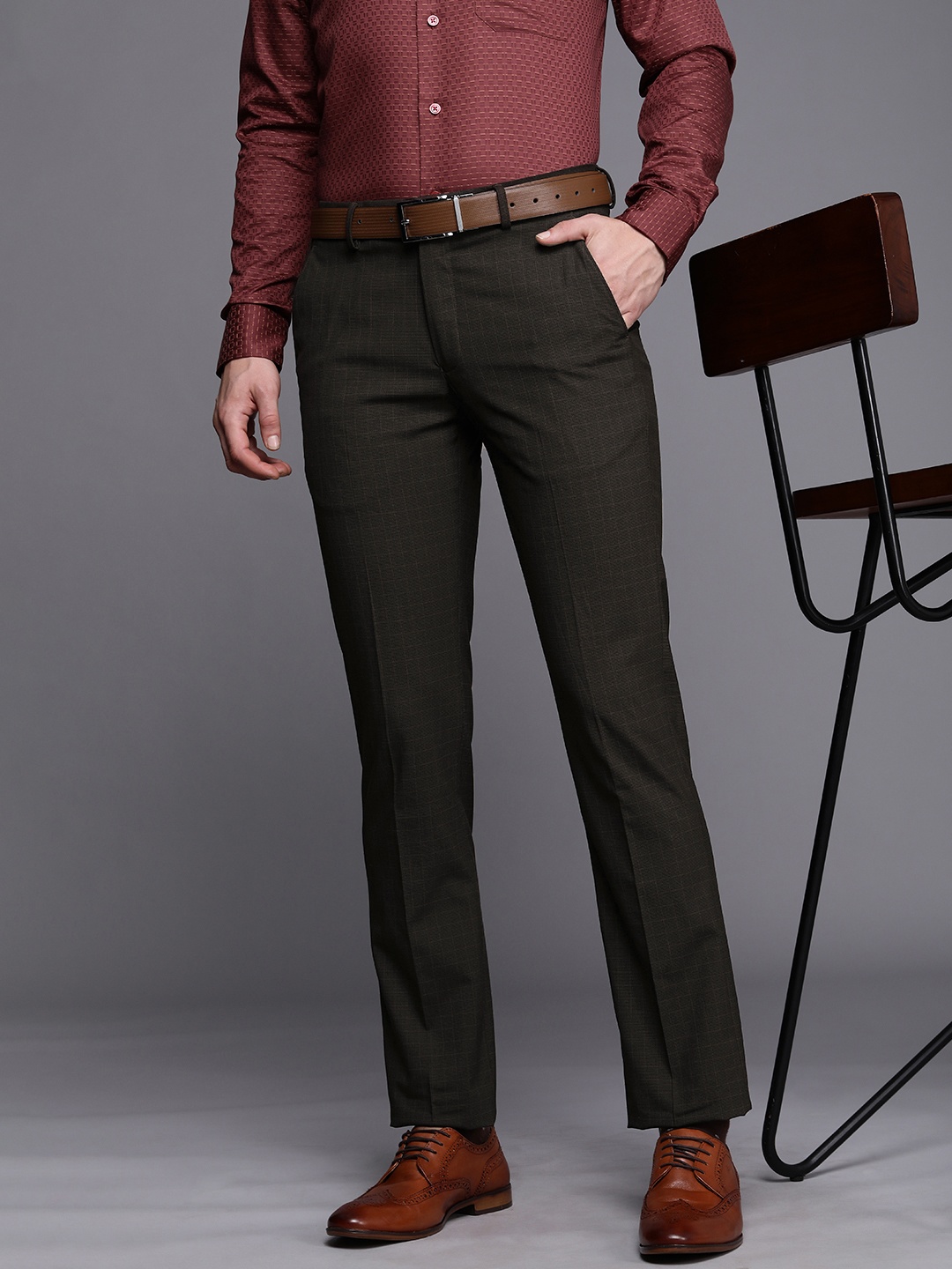 

Louis Philippe Men Brown Checked Slim Fit Trousers