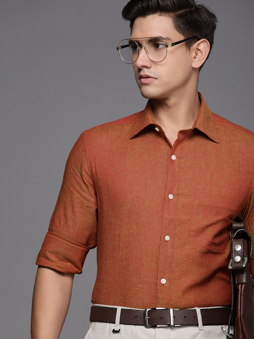 

Louis Philippe Men Rust Brown Classic Fit Solid Cotton Linen Formal Shirt